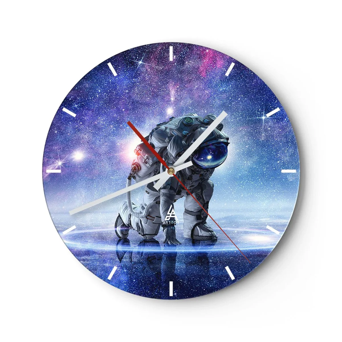 Relógio de parede - Relógio em vidro - Um astronauta tendo como pano de fundo uma galáxia cósmica em cores intensas. - 30x30cm - Céu estrelado acima de mim - Decoração de parede moderna para a sala de estar, cozinha e quarto ARTTOR