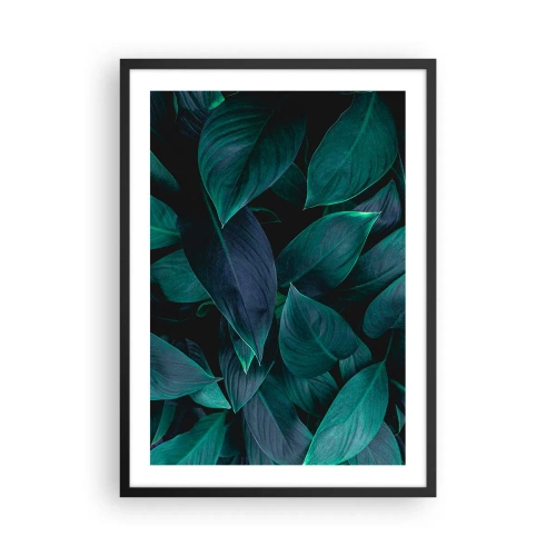Pôster com moldura preta - Folhas verde-escuras com iluminação de fundo sutil - 50x70cm - Verde em si - Decoração de parede moderna para a sala de estar e quarto ARTTOR