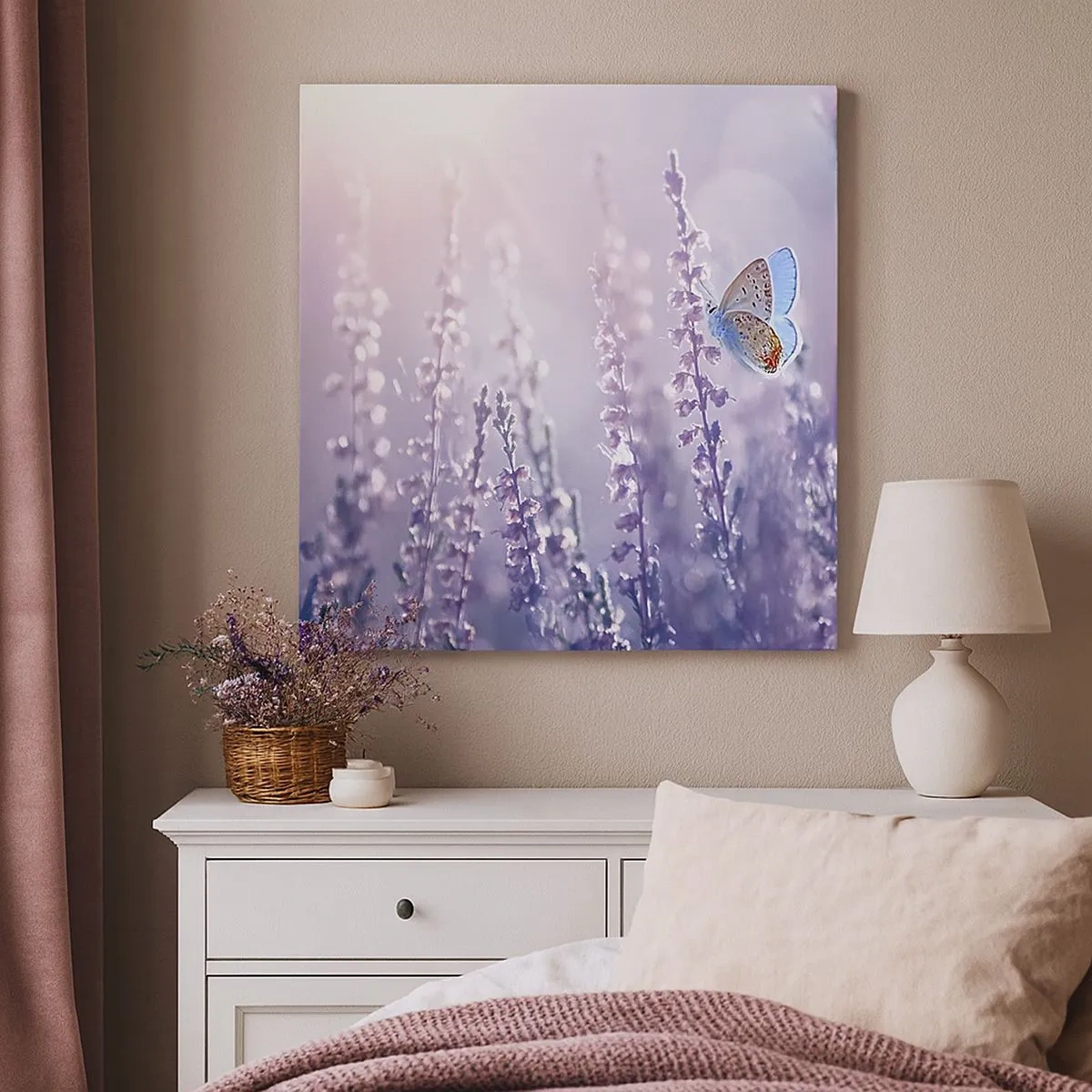 Quadro em tela - O beijo da borboleta - 30x30 cm
