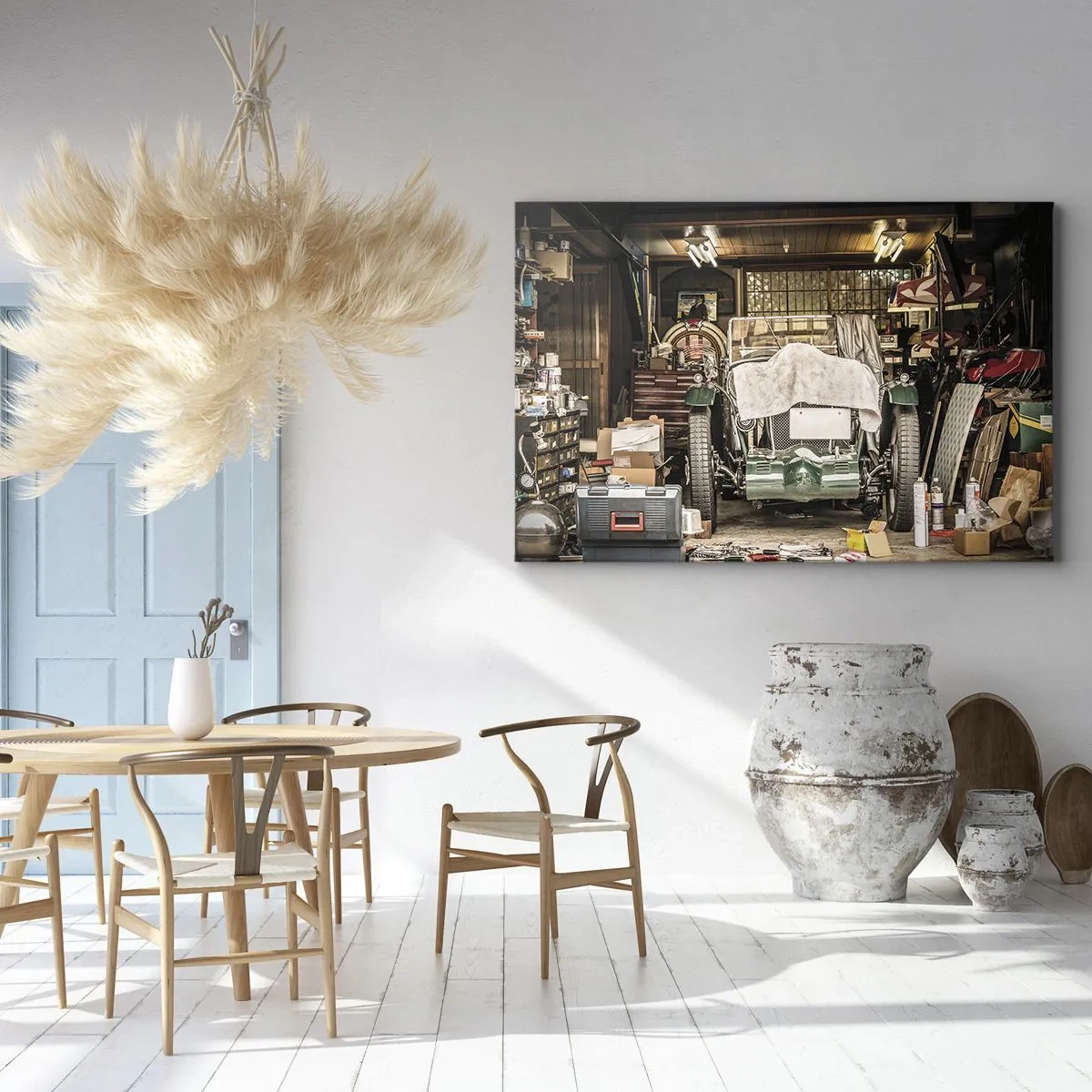 Quadro em tela - Um carro velho em uma garagem cercado por ferramentas e equipamentos - 70x50cm - De volta ao passado - Decoração de parede moderna para a sala de estar e quarto ARTTOR