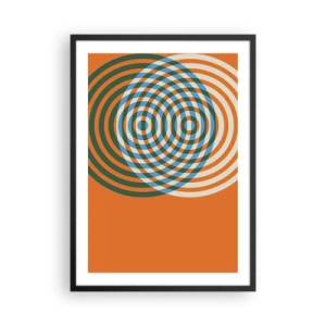 Pôster com moldura preta - Círculos concêntricos coloridos em um fundo laranja - 50x70cm - Variação circular abstrata - Decoração de parede moderna para a sala de estar e quarto ARTTOR