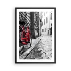 Pôster com moldura preta - Uma bicicleta vermelha em uma rua de paralelepípedos preto e branco - 50x70cm - A verdadeira beleza não envelhece - Decoração de parede moderna para a sala de estar e quarto ARTTOR