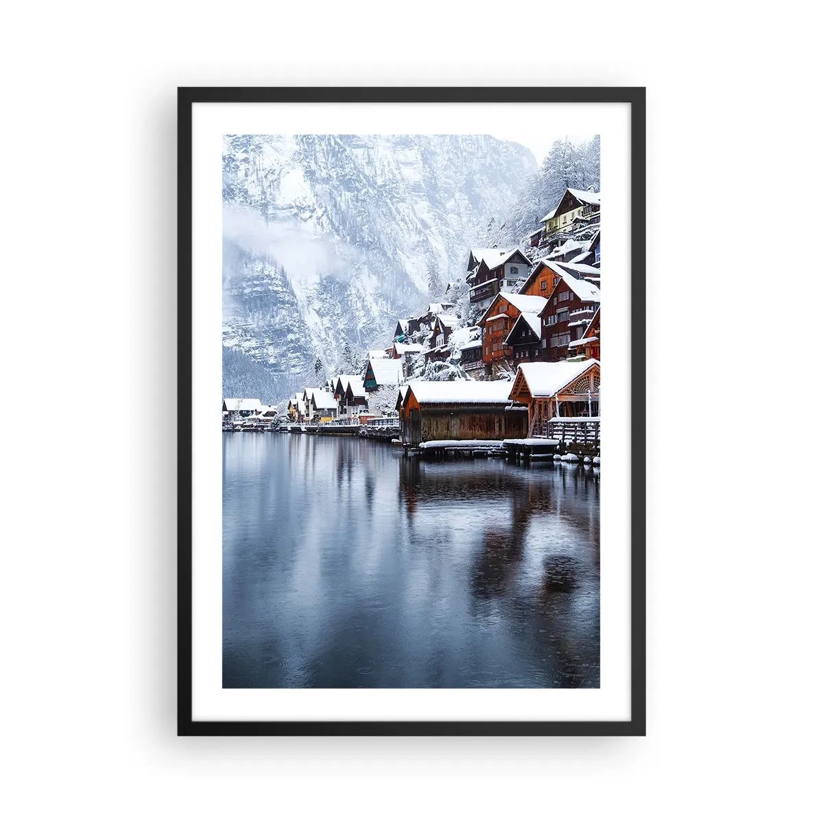 Pôster com moldura preta - Paisagem de inverno de uma vila de montanha perto do lago - 50x70cm - Na decoração de inverno - Decoração de parede moderna para a sala de estar e quarto ARTTOR