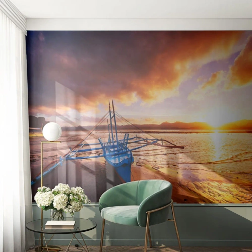 Papel de Parede Premium Canvas - Esticar-se na areia após um longo dia - Paisagem, Mar, Barco de pesca - 250x175 cm