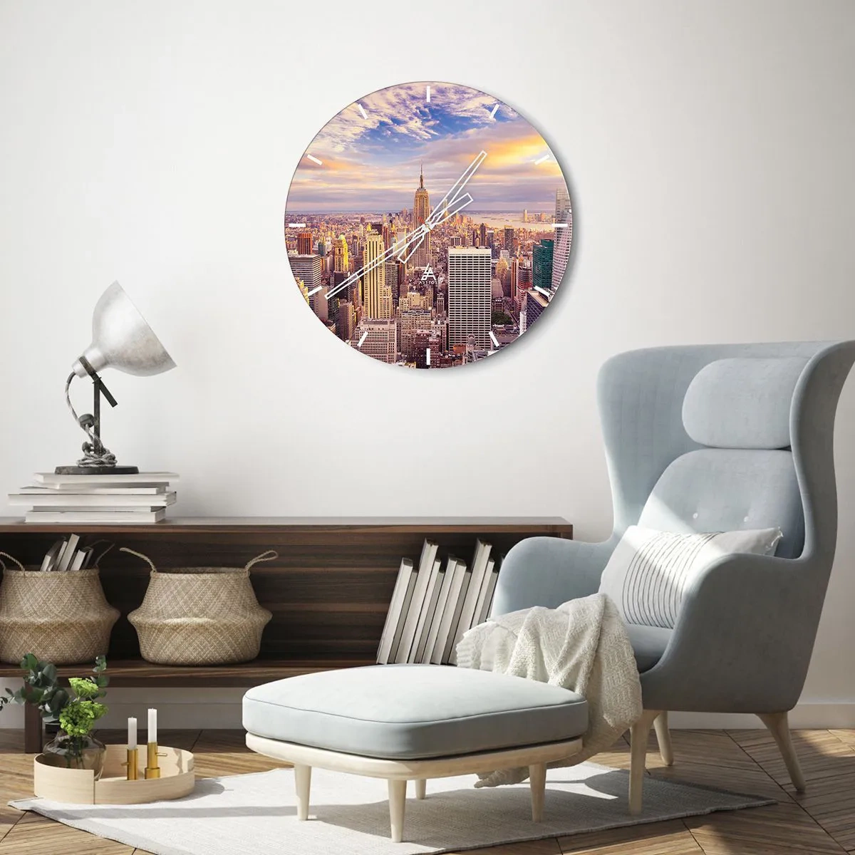 Relógio de parede - Relógio em vidro - Panorama da cidade com arranha-céus ao pôr do sol - 30x30cm - Alcançar as nuvens - Decoração de parede moderna para a sala de estar, cozinha e quarto ARTTOR