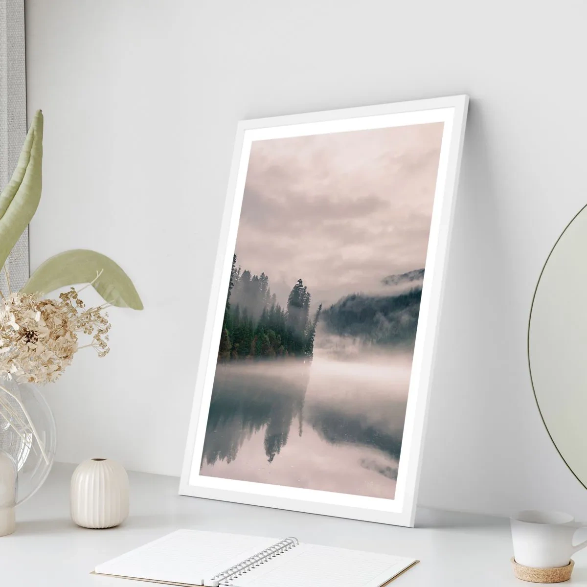 Pôster em moldura branca - Em devaneio, na névoa - 70x100 cm