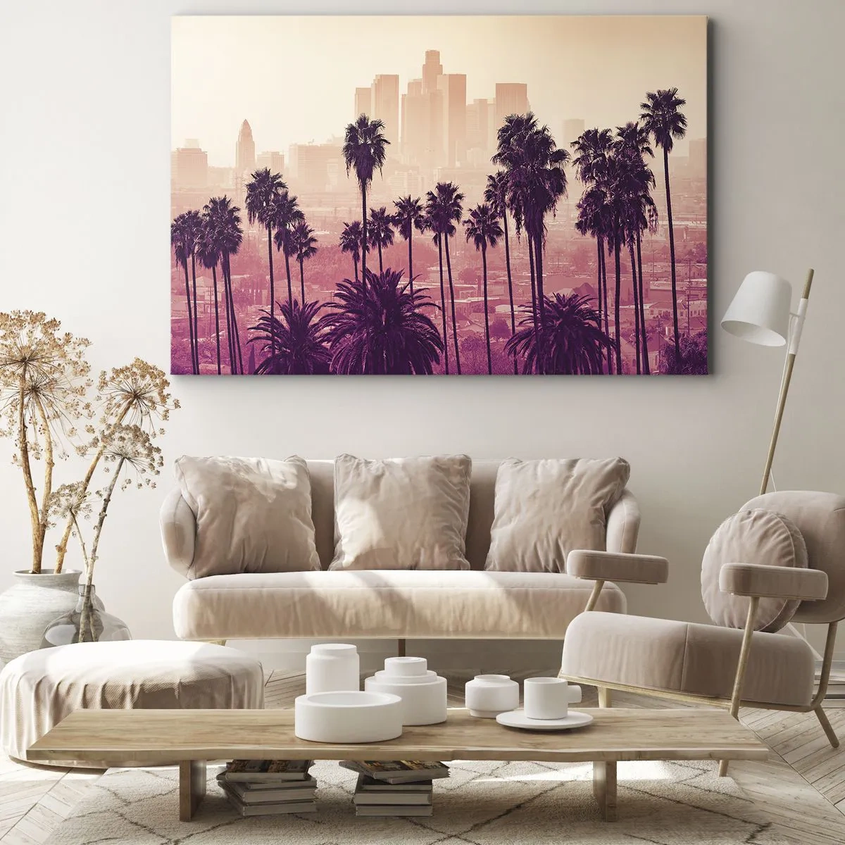 Quadro em tela - Palmeiras tendo como pano de fundo uma paisagem urbana em cores quentes - 70x50cm - Paisagem californiana - Decoração de parede moderna para a sala de estar e quarto ARTTOR