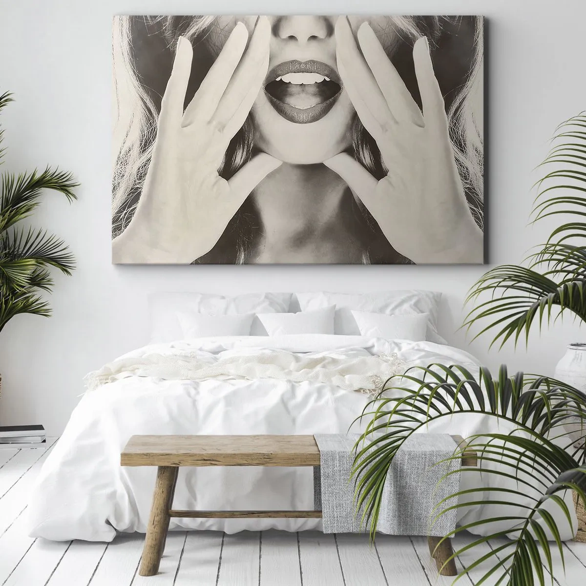 Quadro em tela - Retrato em preto e branco de uma mulher com lábios e mãos expressivos - 70x50cm - Já vou! - Decoração de parede moderna para a sala de estar e quarto ARTTOR