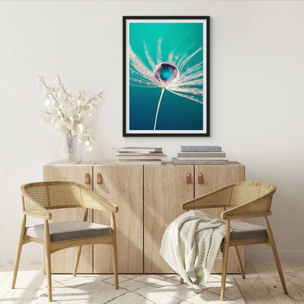 Pôster com moldura preta - Macrofotografia de uma gota d'água em um dente-de-leão - 50x70cm - Momento místico - Decoração de parede moderna para a sala de estar e quarto ARTTOR