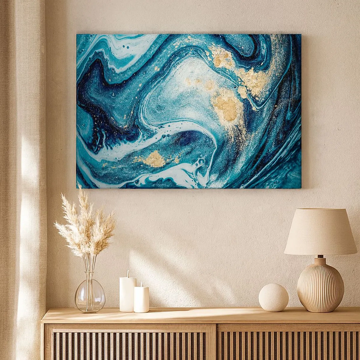 Quadro em tela - Uma composição abstrata de ondas e detalhes dourados - 70x50cm - Redemoinho azul - Decoração de parede moderna para a sala de estar e quarto ARTTOR