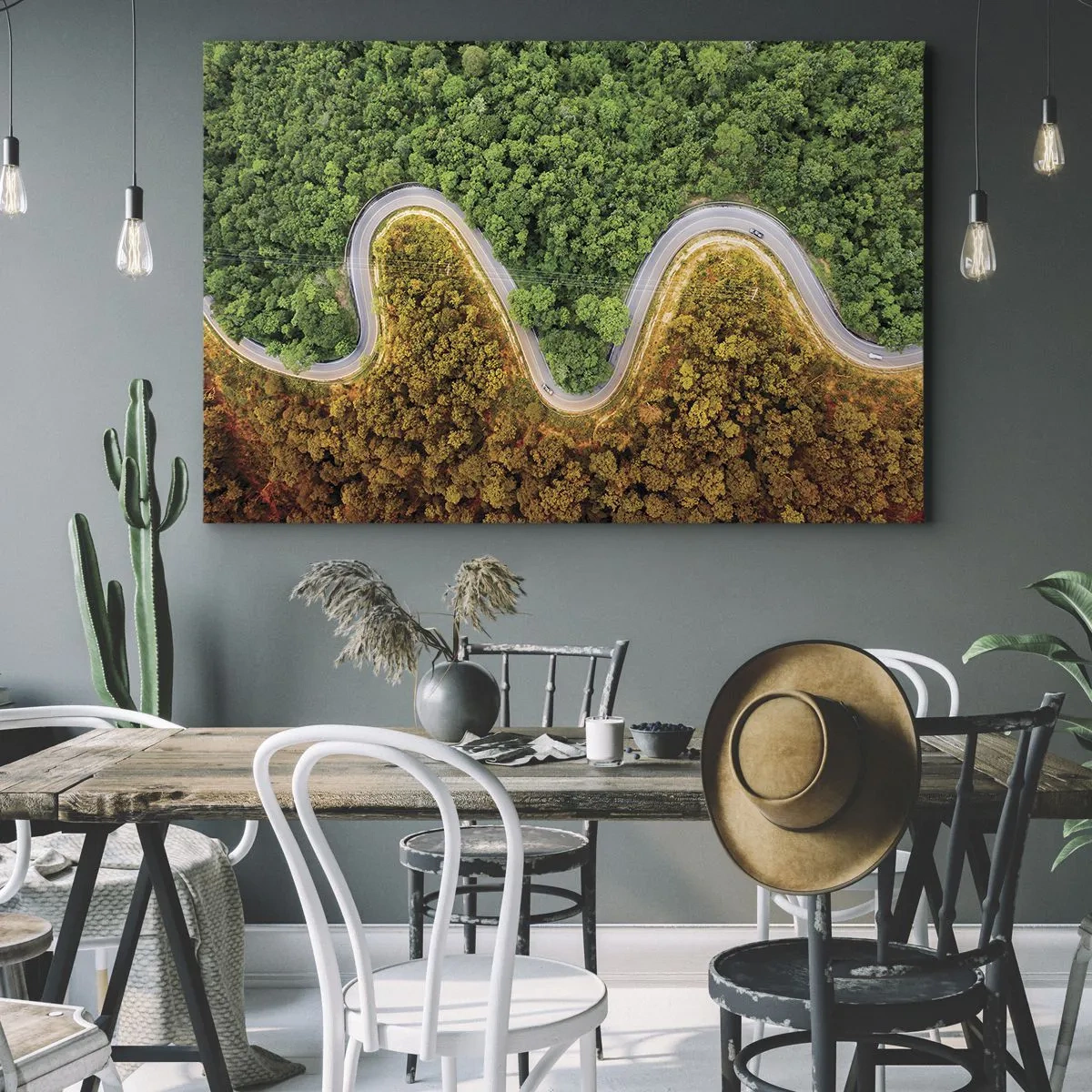 Quadro em tela - Uma estrada sinuosa através da floresta vista de um pássaro - 70x50cm - Fronteiras e descobertas - Decoração de parede moderna para a sala de estar e quarto ARTTOR