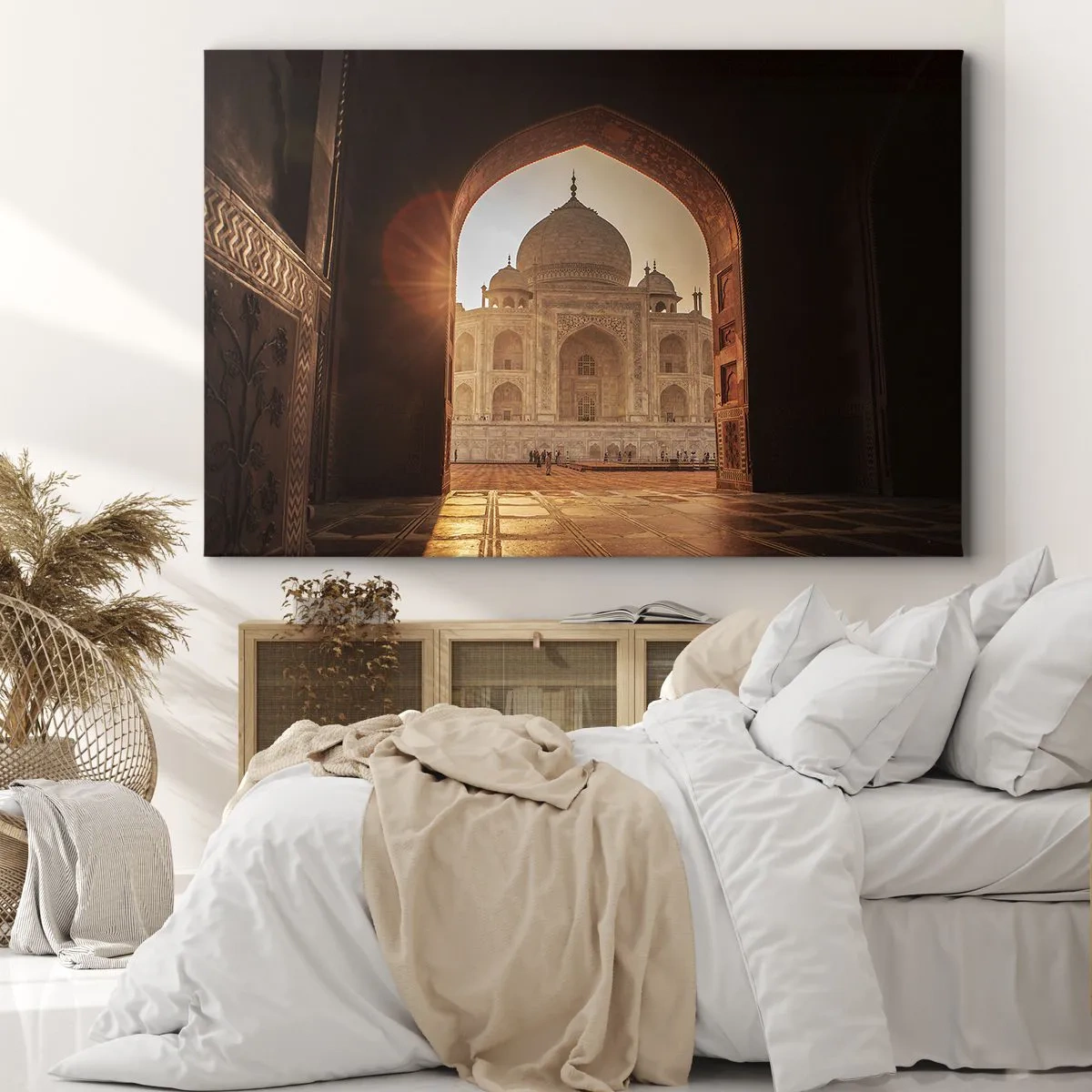 Quadro em tela - Taj Mahal sob a luz do sol visto do arco do portão - 70x50cm - Monumento ao amor sobrenatural - Decoração de parede moderna para a sala de estar e quarto ARTTOR