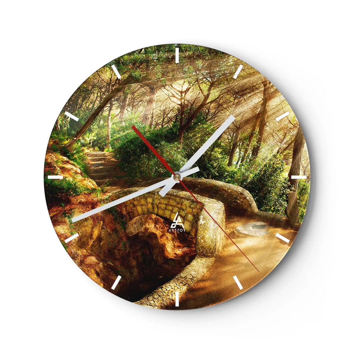 Relógio de parede - Relógio em vidro - Um caminho na floresta com uma ponte de pedra sob os raios do sol - 30x30cm - Direto da ponte para a floresta de contos de fadas - Decoração de parede moderna para a sala de estar, cozinha e quarto ARTTOR