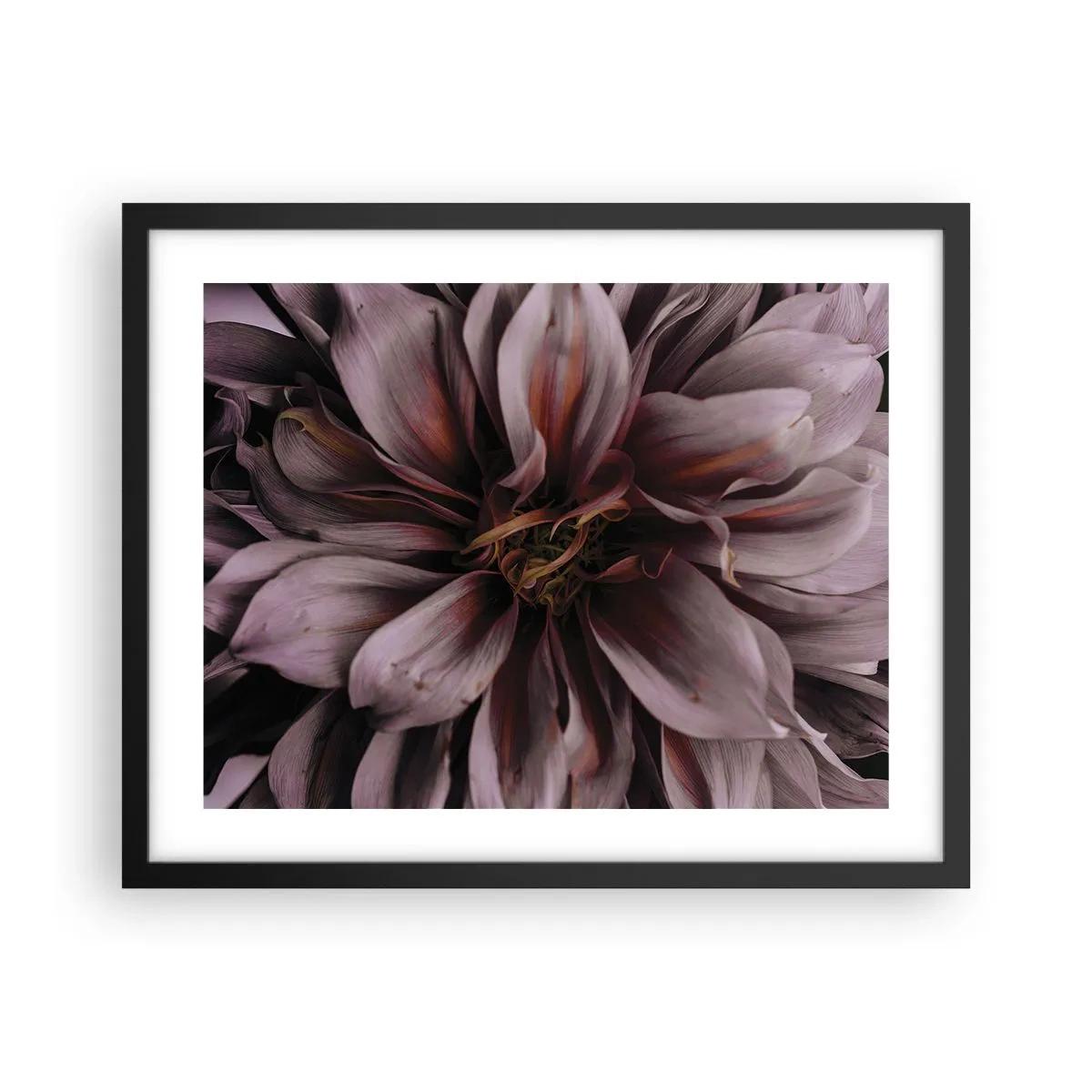 Pôster com moldura preta - Coração de flor - 50x40 cm