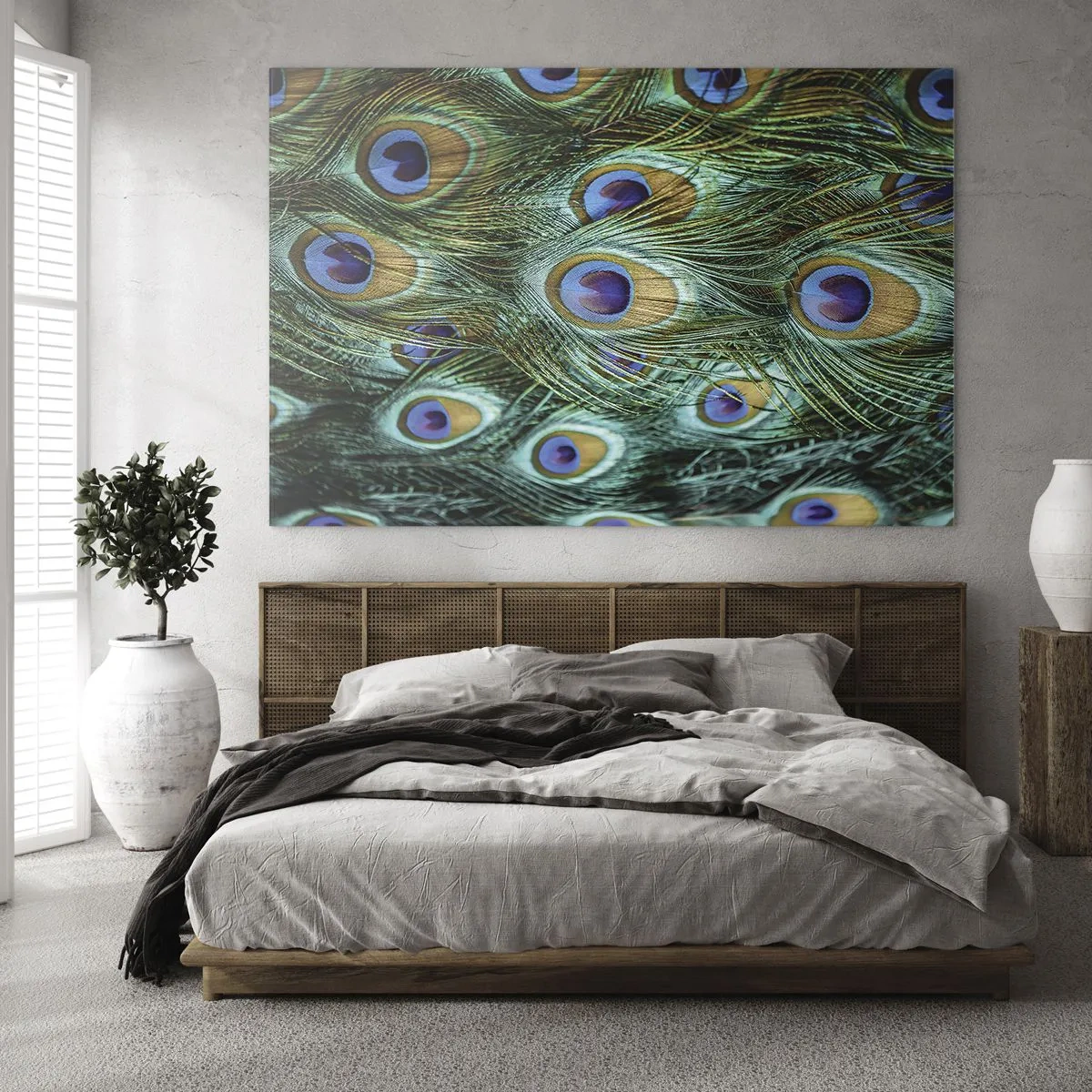 Quadro em vidro - Detalhe de penas de pavão com olhos distintos - 70x50cm - Um olhar de pavão - Decoração de parede moderna para a sala de estar e quarto ARTTOR