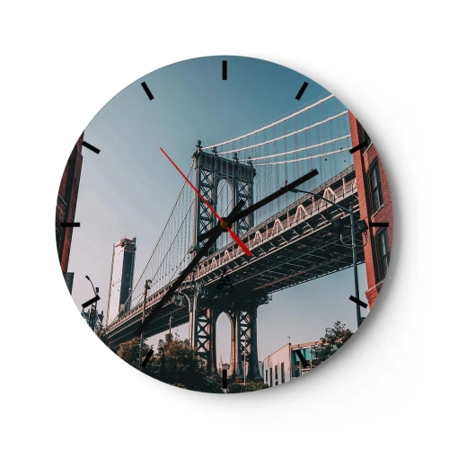 Relógio de parede - Relógio em vidro - Uma ponte suspensa sobre o desenvolvimento urbano em um dia ensolarado - 30x30cm - Sobre as ondas da cidade - Decoração de parede moderna para a sala de estar, cozinha e quarto ARTTOR