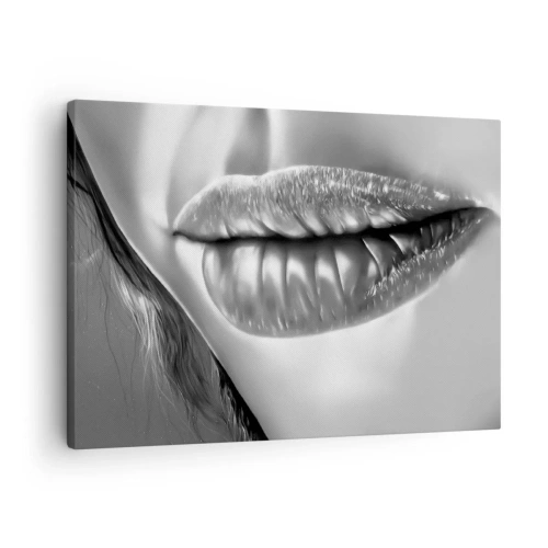 Quadro em tela - Close em preto e branco dos lábios de uma mulher com efeito brilhante e detalhes. - 70x50cm - Eu sei o que está a pensar... - Decoração de parede moderna para a sala de estar e quarto ARTTOR