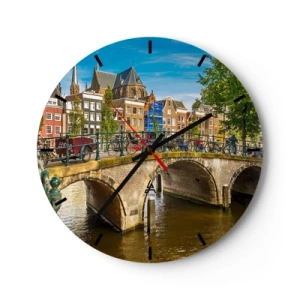 Relógio de parede - Relógio em vidro - Uma ponte pitoresca sobre o canal cercada por edifícios e bicicletas - 30x30cm - Primavera junto ao canal - Decoração de parede moderna para a sala de estar, cozinha e quarto ARTTOR