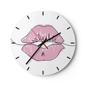 Relógio de parede - Relógio em vidro - Close-up de lábios rosados contra um relógio branco - 30x30cm - Pronto para beijar? - Decoração de parede moderna para a sala de estar, cozinha e quarto ARTTOR