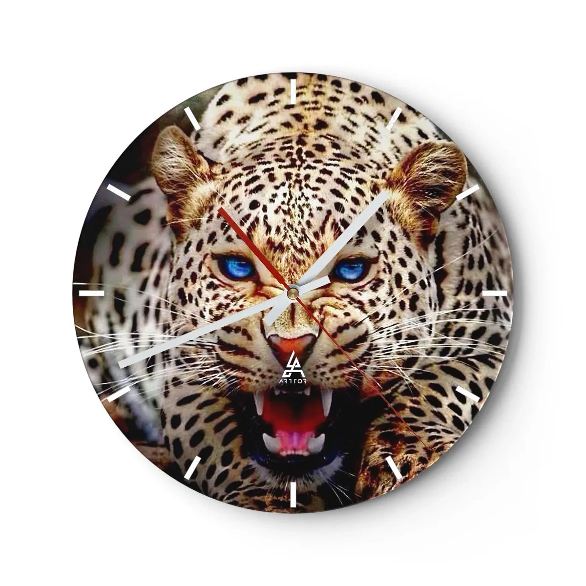 Relógio de parede - Relógio em vidro - Um leopardo ameaçador com olhos azuis contra o pano de fundo da natureza - 30x30cm - A raiva não afeta a beleza  - Decoração de parede moderna para a sala de estar, cozinha e quarto ARTTOR