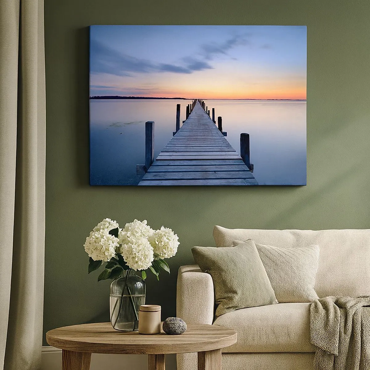 Quadro em tela - Cais de madeira no lago ao pôr do sol - 70x50cm - A calma de um crepúsculo sereno - Decoração de parede moderna para a sala de estar e quarto ARTTOR