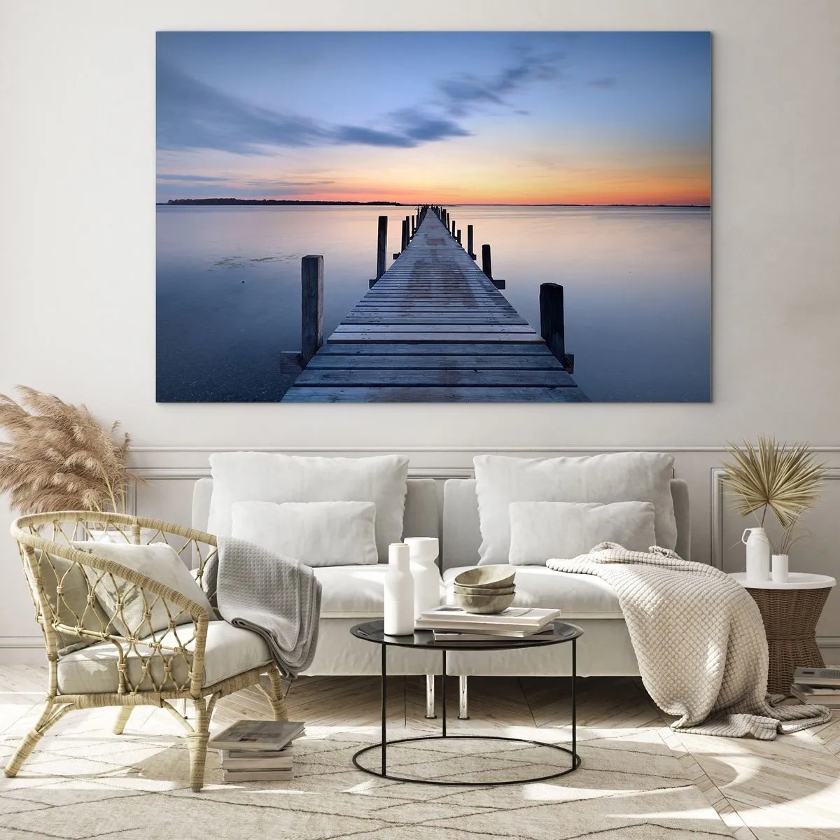 Quadro em vidro - Um cais de madeira sobre um lago calmo ao pôr do sol - 70x50cm - A calma de um crepúsculo sereno - Decoração de parede moderna para a sala de estar e quarto ARTTOR
