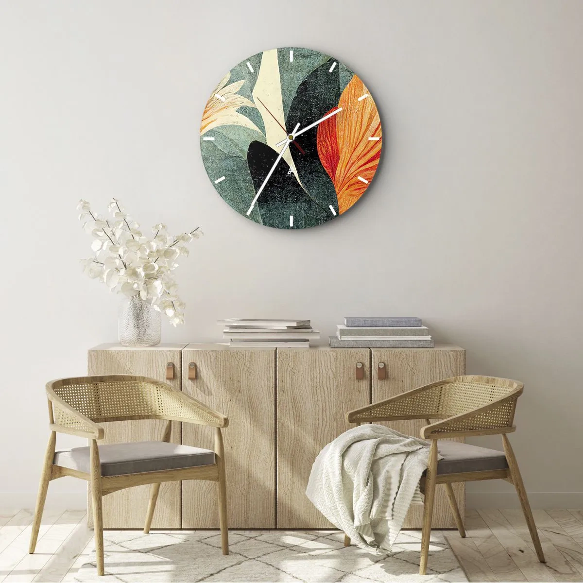 Relógio de parede - Relógio em vidro - Flores vermelho-alaranjadas contra folhas verde-escuras - 30x30cm - O calor dos trópicos e o frescor da vegetação - Decoração de parede moderna para a sala de estar, cozinha e quarto ARTTOR