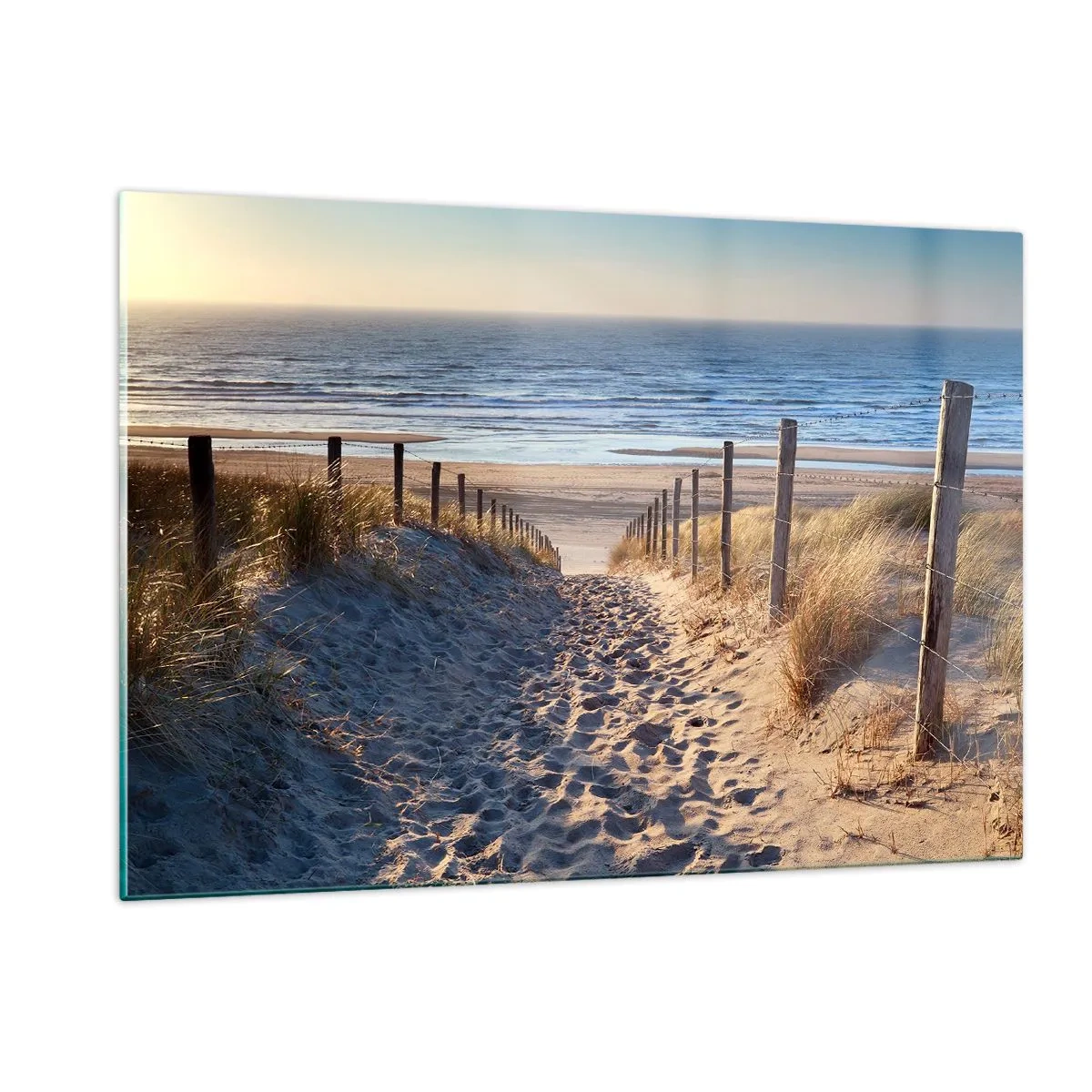 Quadro em vidro - O som do mar, o canto dos pássaros, a praia selvagem entre a relva... - 120x80 cm