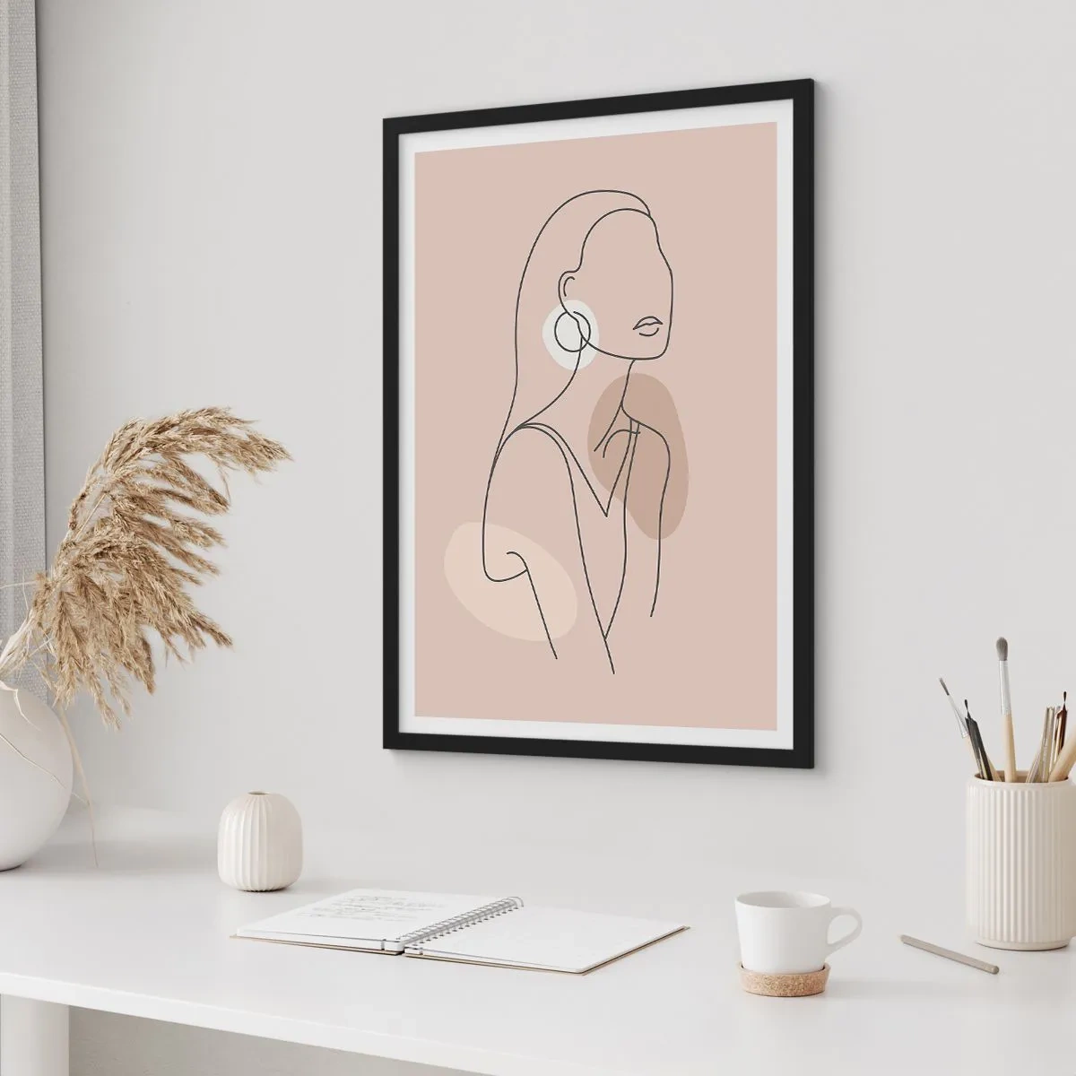 Pôster com moldura preta - Um desenho minimalista de uma mulher em tons pastéis de bege. - 50x70cm - Um ícone da feminilidade - Decoração de parede moderna para a sala de estar e quarto ARTTOR