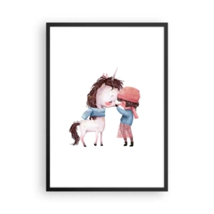 Pôster com moldura preta - Uma menina e um unicórnio com roupas de inverno se abraçam - 50x70cm - Conto do inverno - Decoração de parede moderna para a sala de estar e quarto ARTTOR