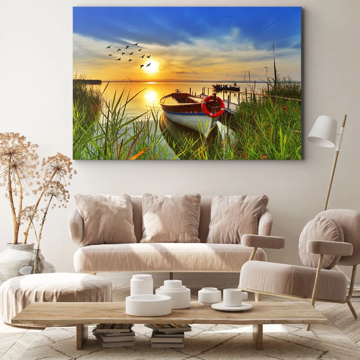 Quadro em tela - Um barco na margem de um lago ao pôr do sol - 70x50cm - Os corvos-marinhos já estão de saída - Decoração de parede moderna para a sala de estar e quarto ARTTOR