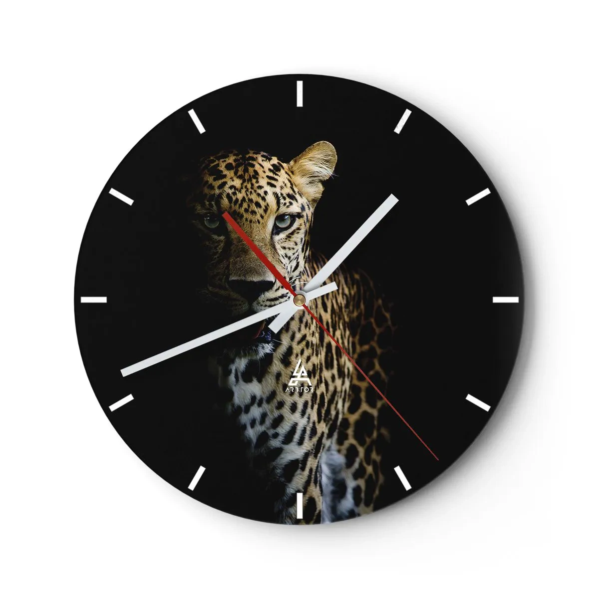 Relógio de parede - Relógio em vidro - Pantera em fundo preto com sombra parcial - 30x30cm - Beleza escura - Decoração de parede moderna para a sala de estar, cozinha e quarto ARTTOR