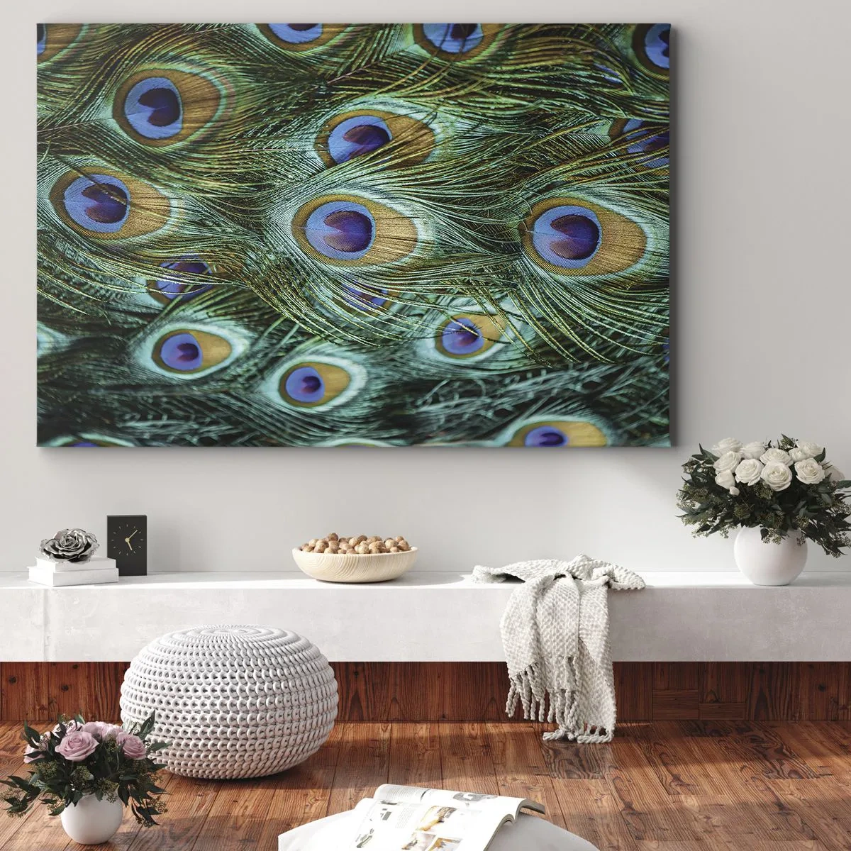 Quadro em tela - Detalhes de penas de pavão em cores ricas - 70x50cm - Um olhar de pavão - Decoração de parede moderna para a sala de estar e quarto ARTTOR