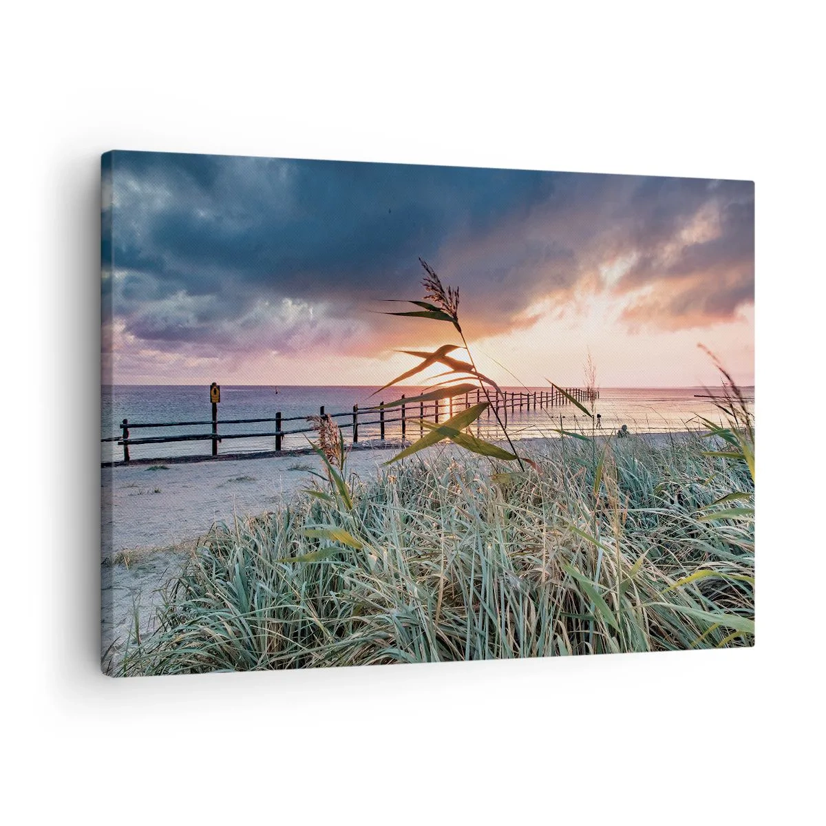 Quadro em tela - Praia ao pôr do sol com grama em primeiro plano - 70x50cm - O vento não leva - Decoração de parede moderna para a sala de estar e quarto ARTTOR