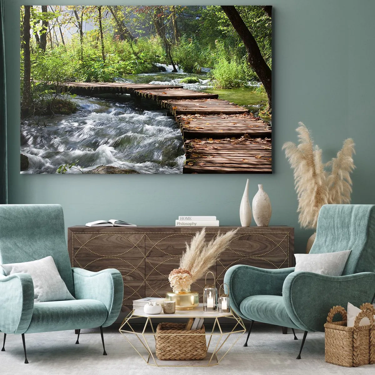 Quadro em tela - Uma ponte de madeira sobre um riacho caudaloso cercada pela vegetação da floresta. - 70x50cm - Sobre a cascata espumosa - Decoração de parede moderna para a sala de estar e quarto ARTTOR