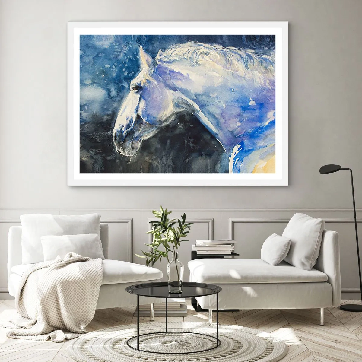 Pôster em moldura branca - Retrato com um brilho azul - 50x40 cm