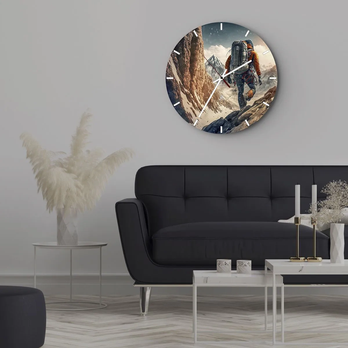Relógio de parede - Relógio em vidro - Um caminhante escalando uma trilha de montanha sozinho - 30x30cm - Guerreiro solitário - Decoração de parede moderna para a sala de estar, cozinha e quarto ARTTOR