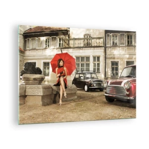 Quadro em vidro - Mulher com guarda-chuva vermelho e carros clássicos - 70x50cm - Mini-viagem sentimental - Decoração de parede moderna para a sala de estar e quarto ARTTOR