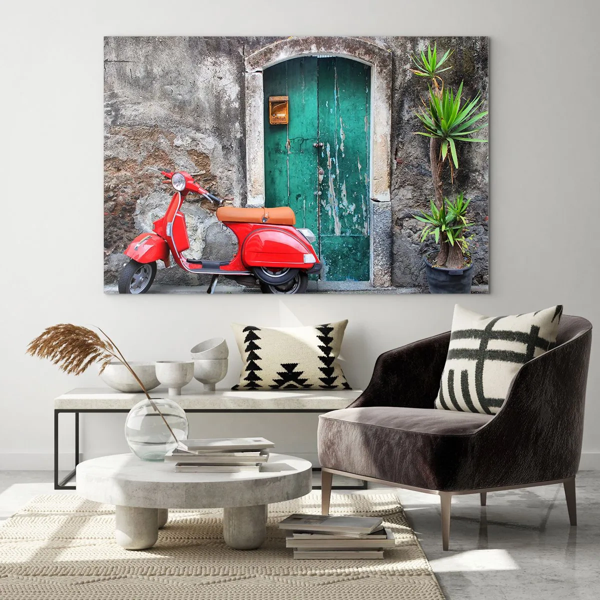 Quadro em vidro - Scooter vermelha contra uma porta verde - 70x50cm - Férias italianas - Decoração de parede moderna para a sala de estar e quarto ARTTOR
