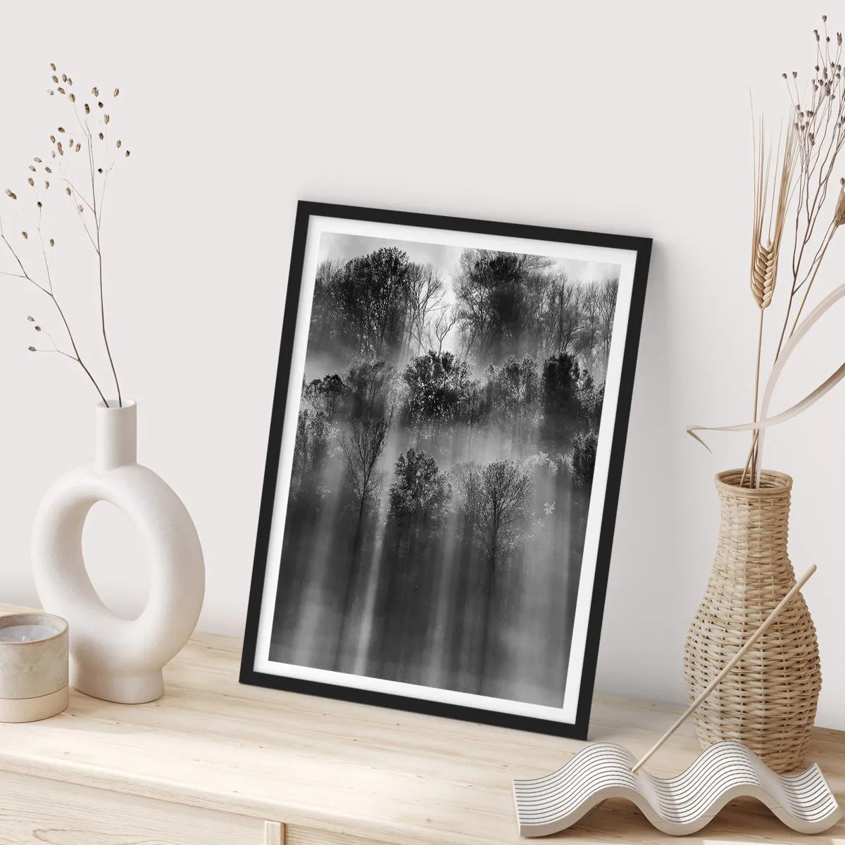 Pôster com moldura preta - Em correntes de luz - 61x91 cm