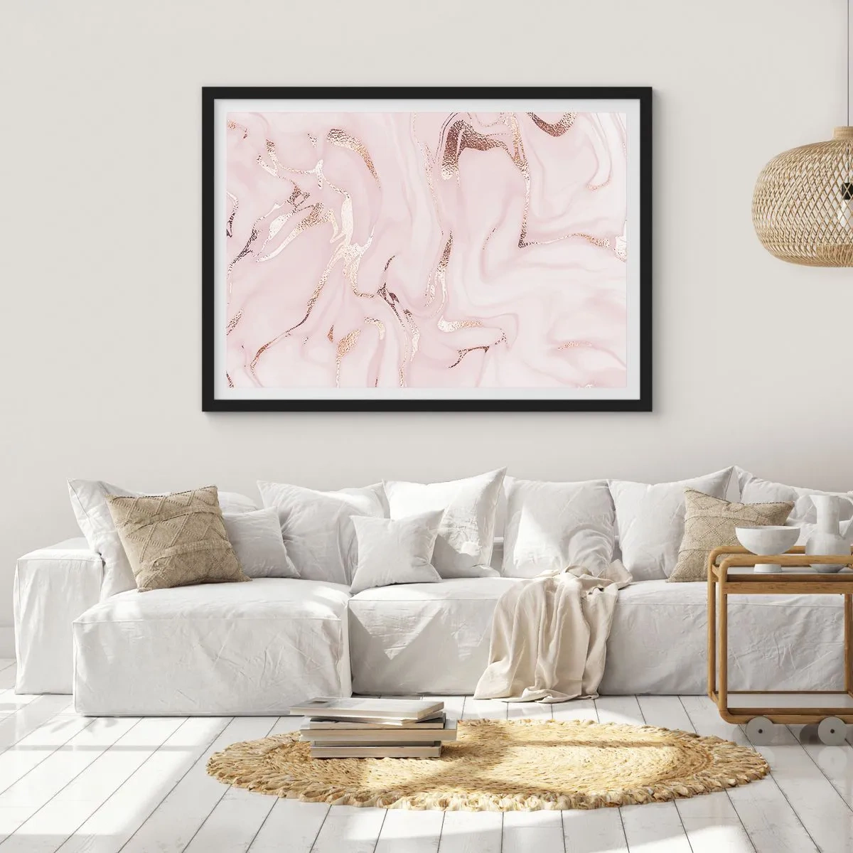 Pôster com moldura preta - Num lenço cor-de-rosa - 70x50 cm