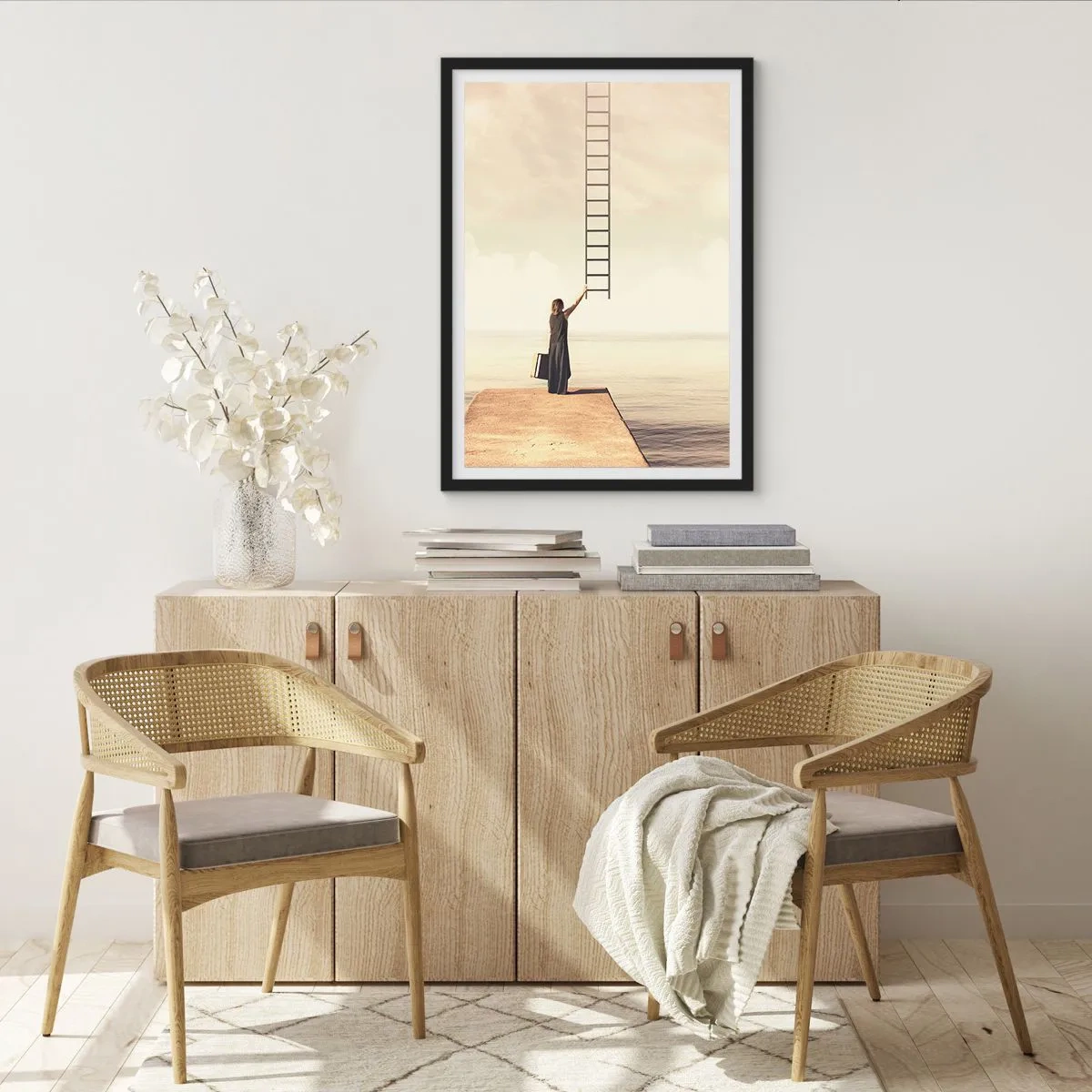 Pôster com moldura preta - Uma mulher em um píer tentando alcançar uma escada que leva ao céu - 50x70cm - Uma viagem mágica - Decoração de parede moderna para a sala de estar e quarto ARTTOR