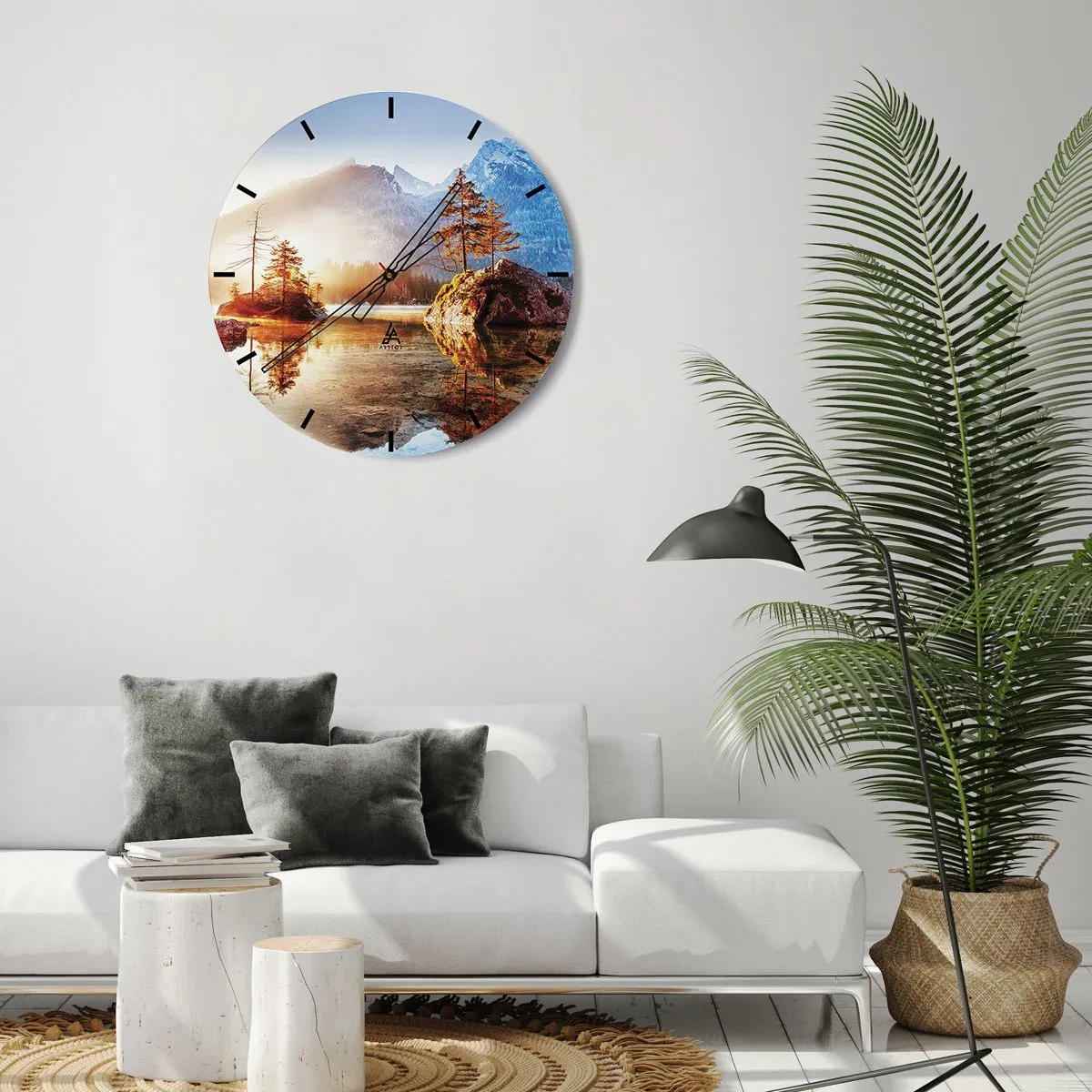 Relógio de parede - Relógio em vidro - Um lago de montanha com ilhas e árvores sob os raios do sol - 30x30cm - A natureza sob uma nova luz - Decoração de parede moderna para a sala de estar, cozinha e quarto ARTTOR
