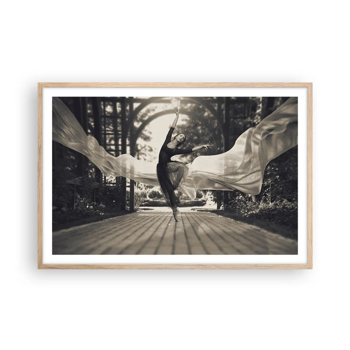 Pôster com moldura de carvalho claro - A dança do espírito do jardim - 91x61 cm
