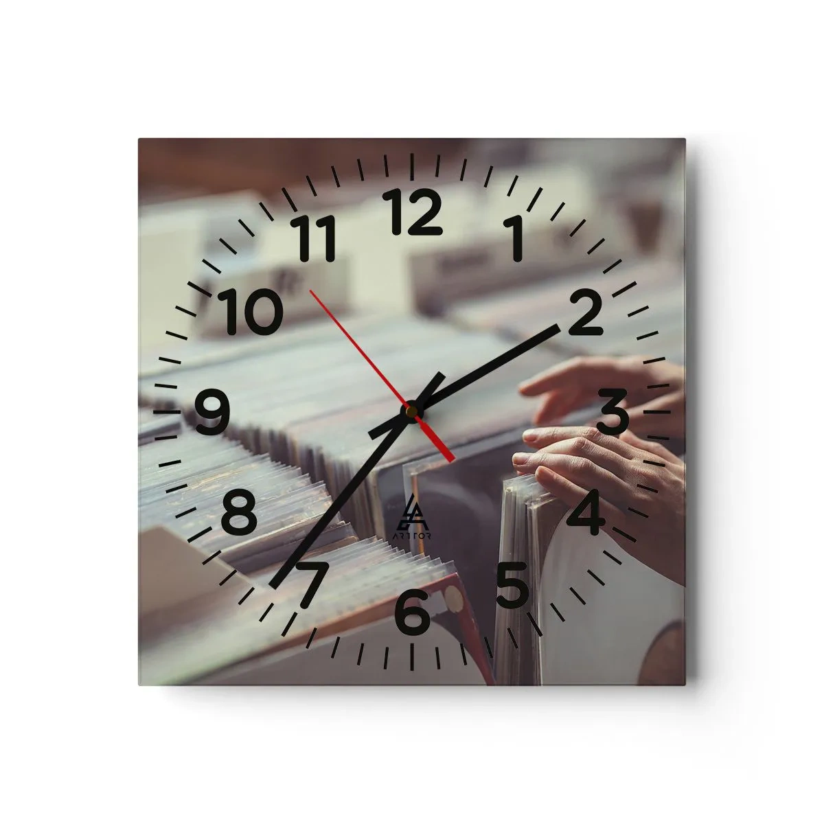 Relógio de parede - Relógio em vidro - Em busca de emoções - 30x30 cm