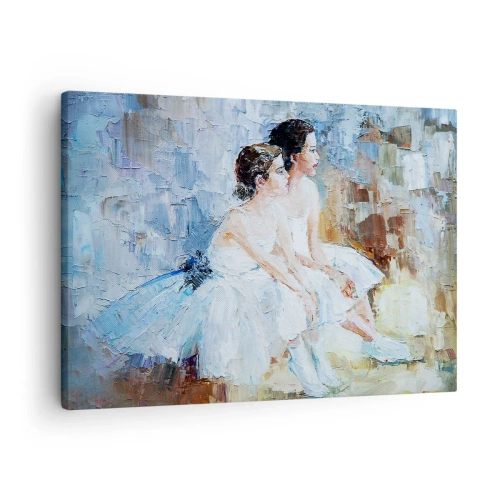 Quadro em tela - Duas bailarinas em trajes brancos relaxando sobre um fundo pastel. - 70x50cm - O descanso dos jovens cisnes - Decoração de parede moderna para a sala de estar e quarto ARTTOR