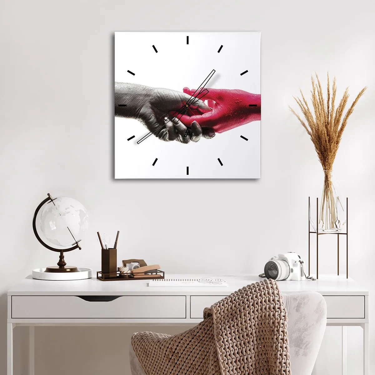 Relógio de parede - Relógio em vidro - Juntos, mas diferentes - 30x30 cm