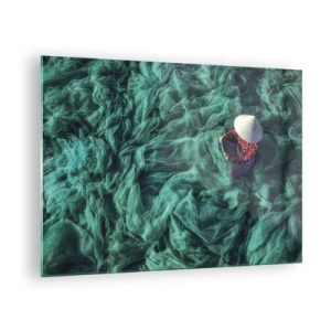 Quadro em vidro - Uma mulher com um chapéu tradicional consertando redes - 70x50cm - Num mar de redes - Decoração de parede moderna para a sala de estar e quarto ARTTOR