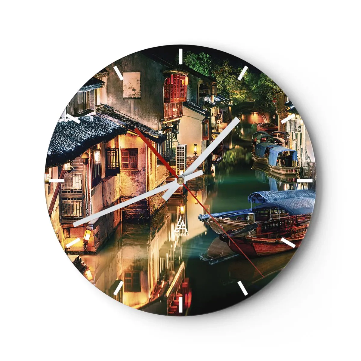 Relógio de parede - Relógio em vidro - Canal atmosférico com barcos e arquitetura chinesa à noite - 30x30cm - Uma noite em uma rua chinesa - Decoração de parede moderna para a sala de estar, cozinha e quarto ARTTOR