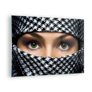 Quadro em vidro - Olhos verdes rodeados por um padrão preto e branco - 70x50cm - Retrato de uma beleza velada de olhos verdes - Decoração de parede moderna para a sala de estar e quarto ARTTOR